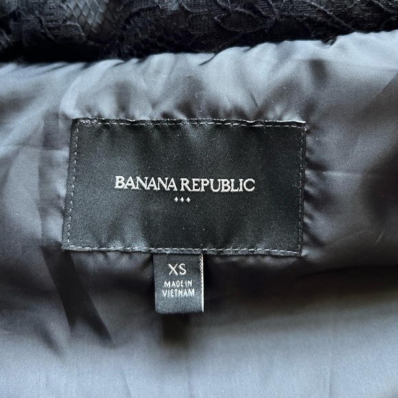 Banana Republic Black Lace Puff Vest - Picture 7 of 14